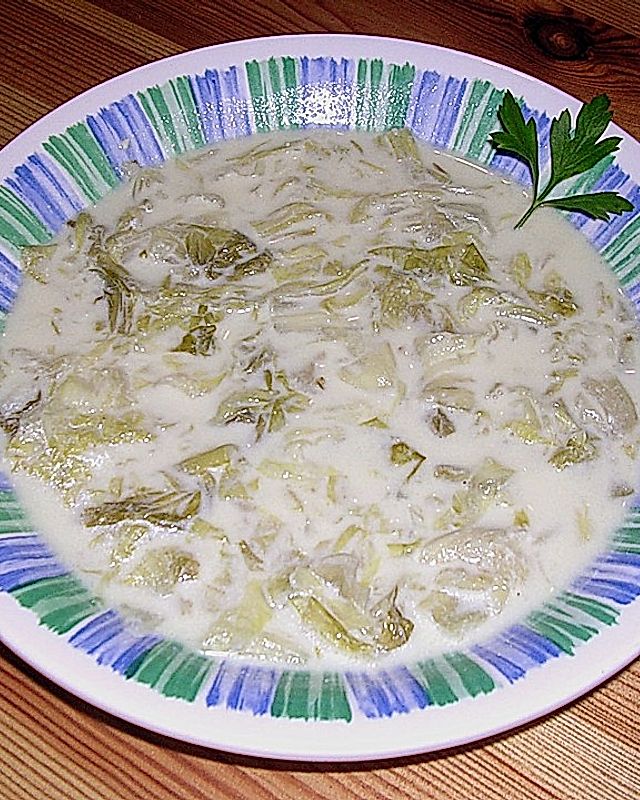 Rumänische Salatsuppe