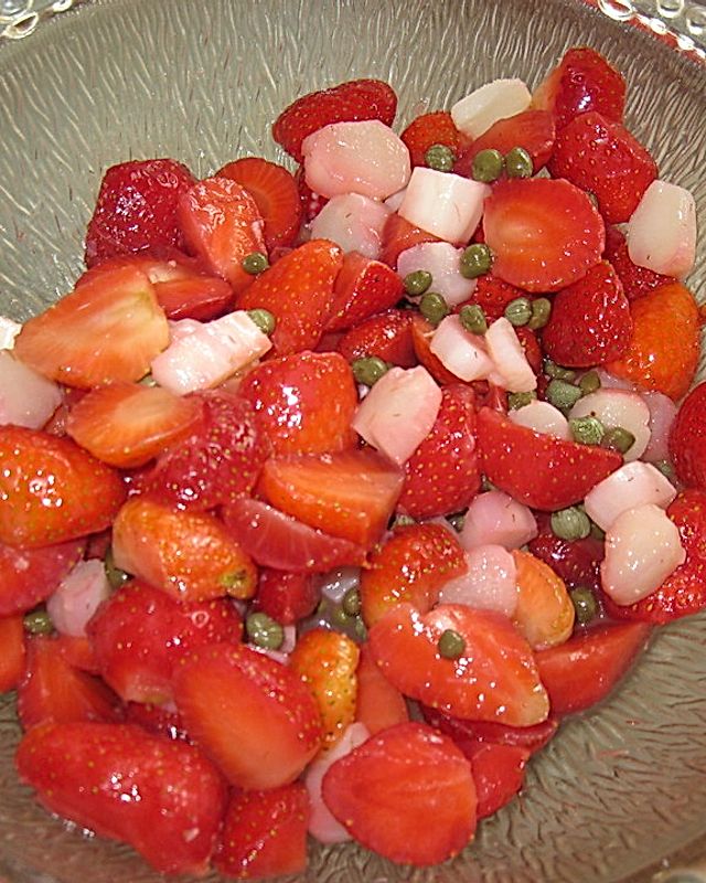 Erdbeeren mit grünem Pfeffer