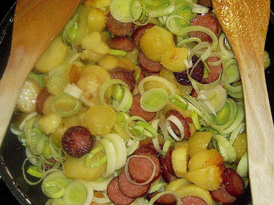 Kartoffelpfanne aus dem Ofen von Anastasia| Chefkoch