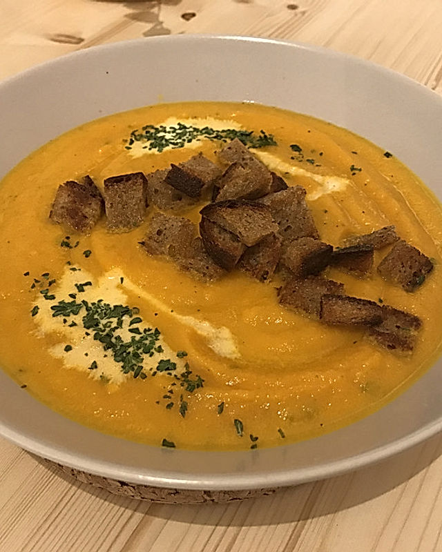 Karottensuppe mit Ingwer