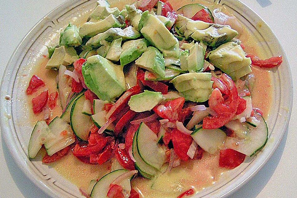 Avocado - Tomaten Salat