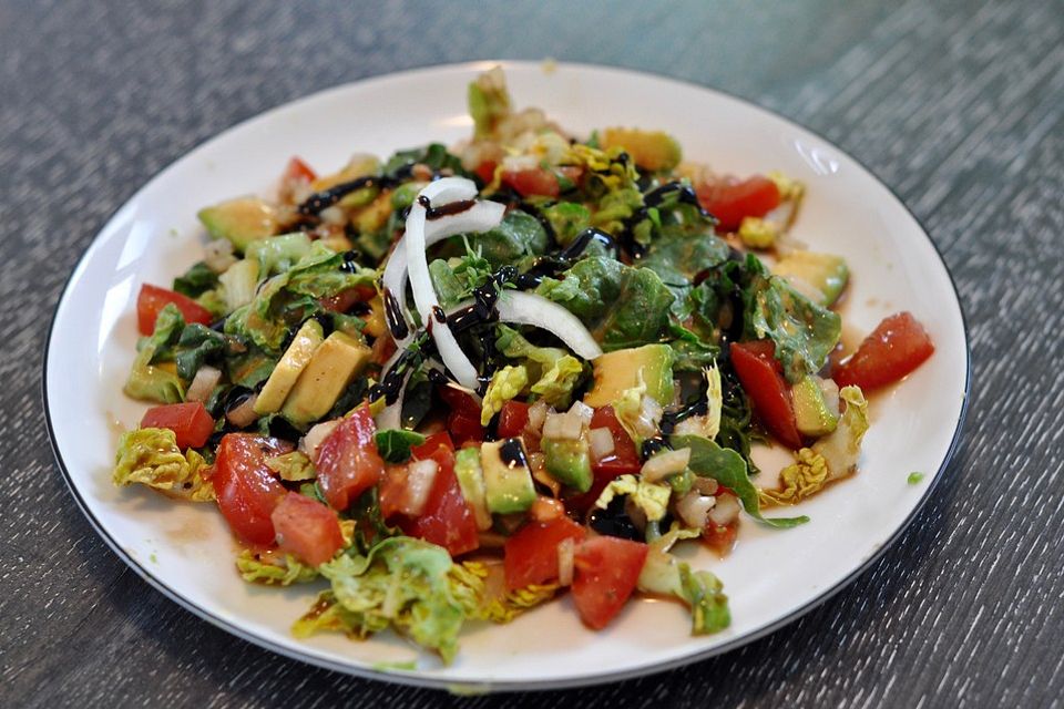 Avocado - Tomaten Salat