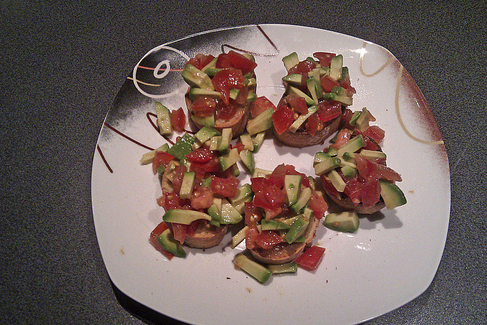 Avocado - Tomaten Salat