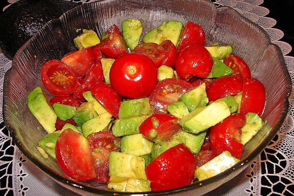 Avocado - Tomaten Salat