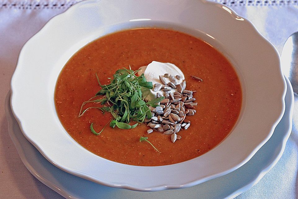 Suppe von roten Linsen