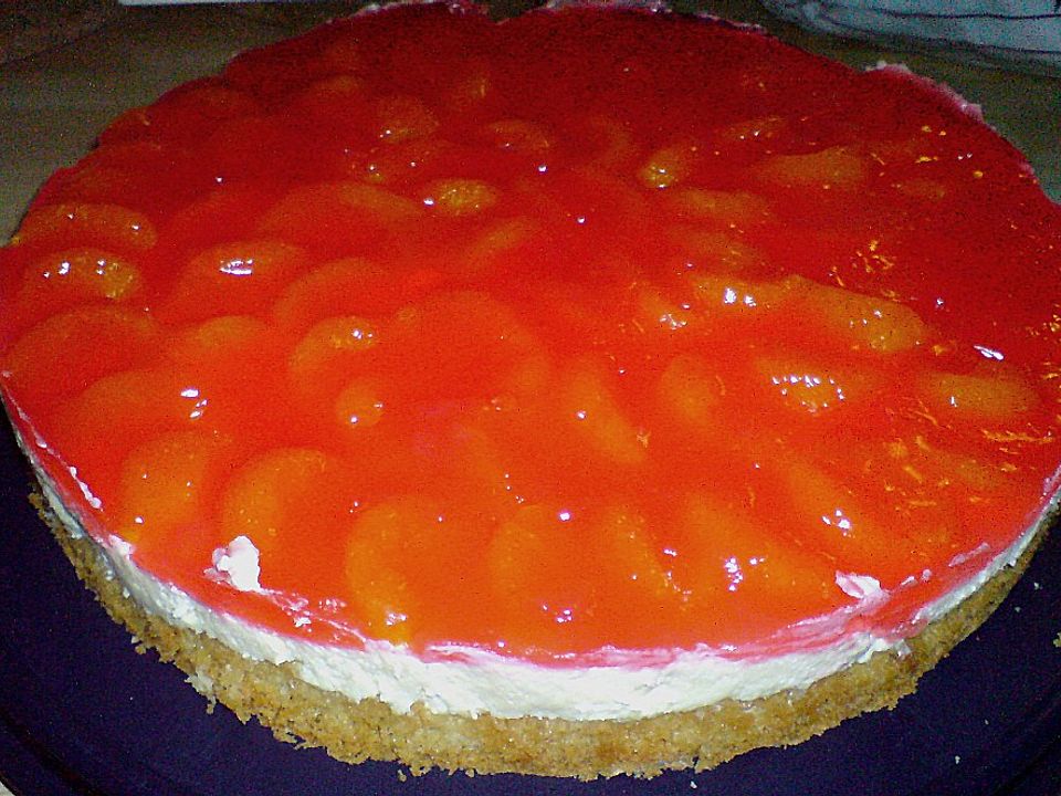 Rot - weißer Sauerrahmkuchen mit Mandarinen von sunnybunny23| Chefkoch