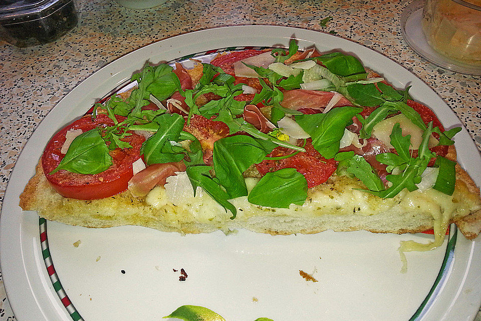 Mediterrane Fladenbrotpizza