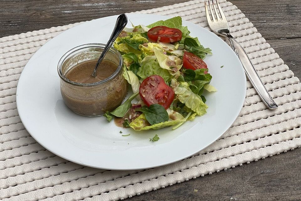 Salatdressing für gemischten Salat