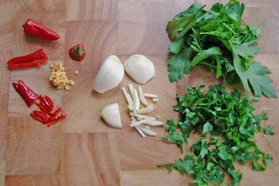 Eingelegte Paprika mit Kapern Eingelegte Paprika mit Kapern