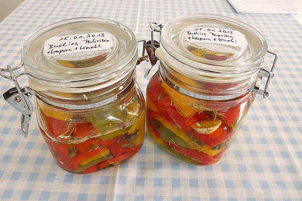 Eingelegte Paprika mit Kapern Eingelegte Paprika mit Kapern