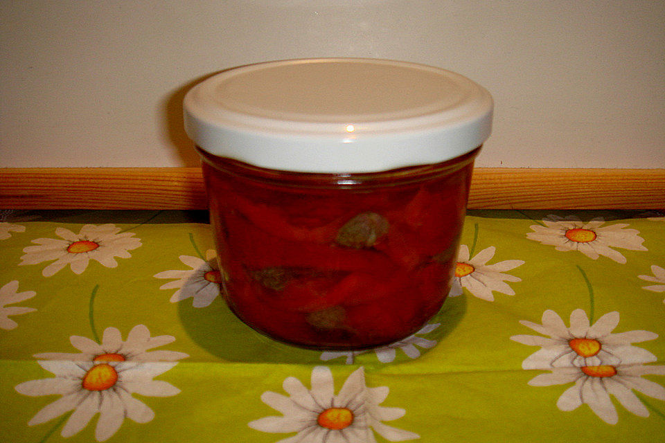 Eingelegte Paprika mit Kapern Eingelegte Paprika mit Kapern
