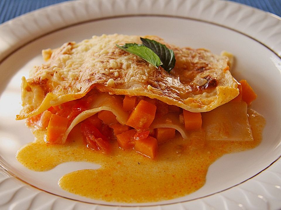 Kürbis - Lasagne mit getrockneten Tomaten von wzebel| Chefkoch