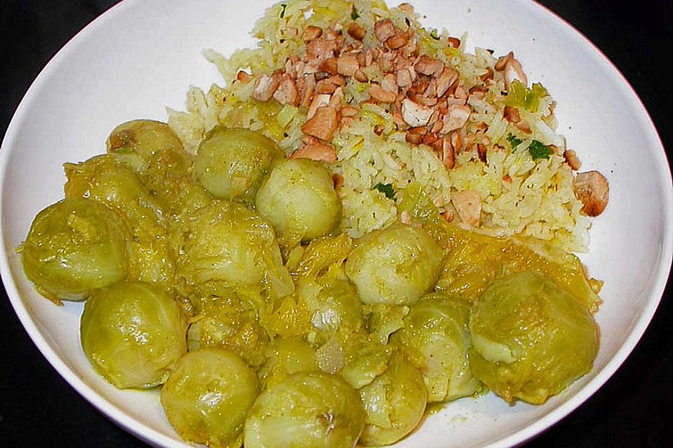 Rosenkohl-Orangen-Curry mit Reis