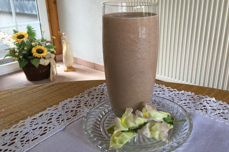 Süßer Obst - Milch - Shake