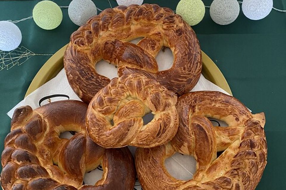 Neujahrsbrezel Neujahrsbrezel