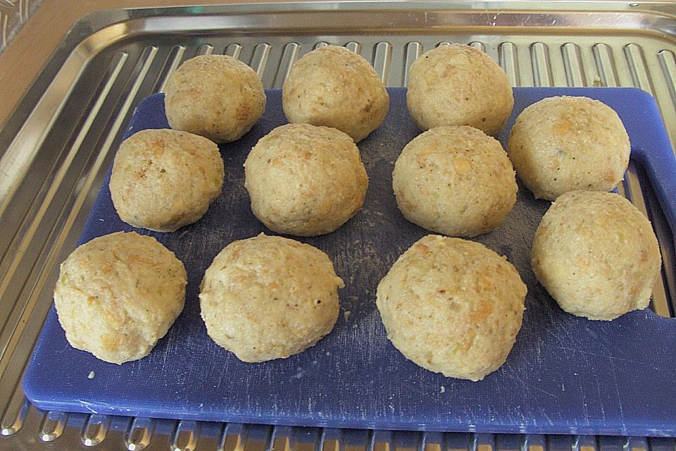 Semmelknödel