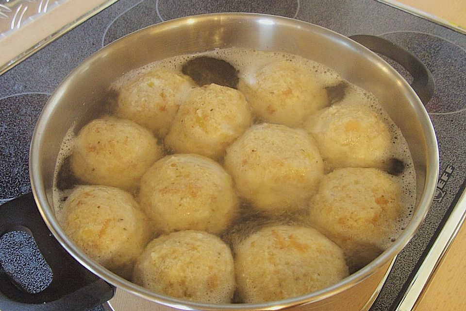 Semmelknödel