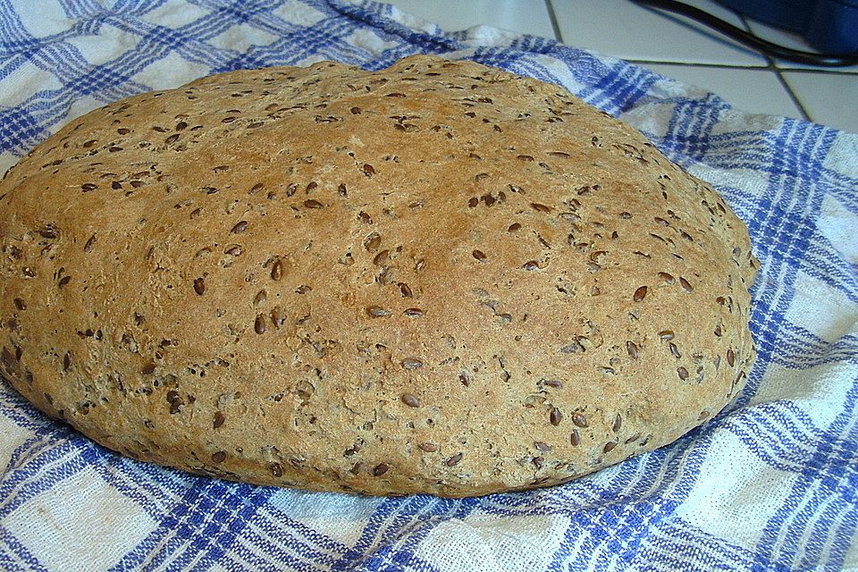 Buttermilchbrot mit Leinsamen