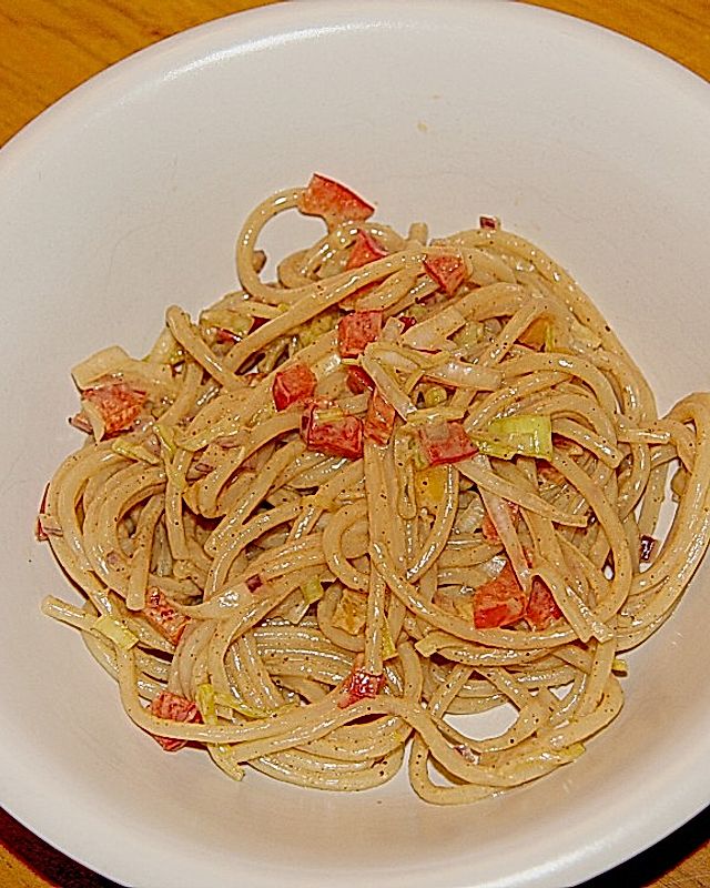 Scharfer Spaghettisalat