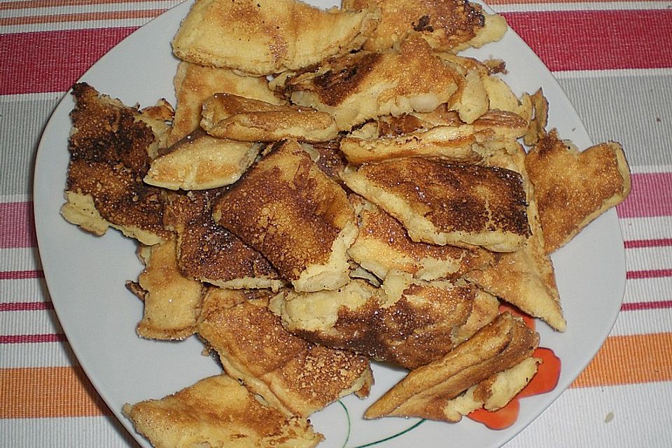 Kaiserschmarrn mit Mandelsplittern