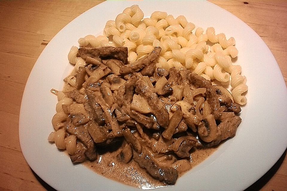 Boeuf Stroganoff de Luxe