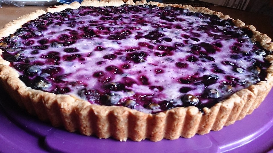Finnischer Blaubeerkuchen mit Kermaviili von Finnin Finnischer Blaubeerkuchen mit Kermaviili von Finnin