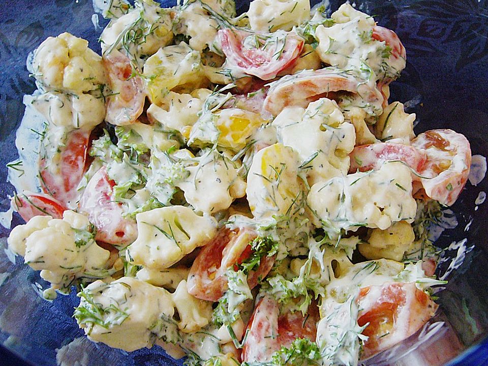 Sommerfrischer Blumenkohlsalat von astuke| Chefkoch