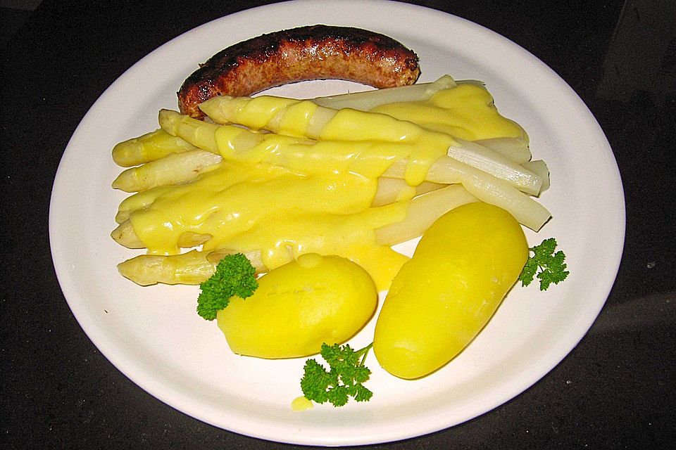 Spargel und neue Kartoffeln