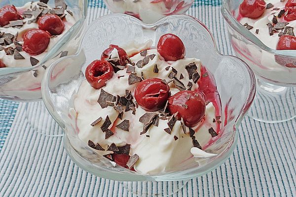 Schwarzwaldbecher von Gaga75 | Chefkoch Schwarzwaldbecher von Gaga75 | Chefkoch