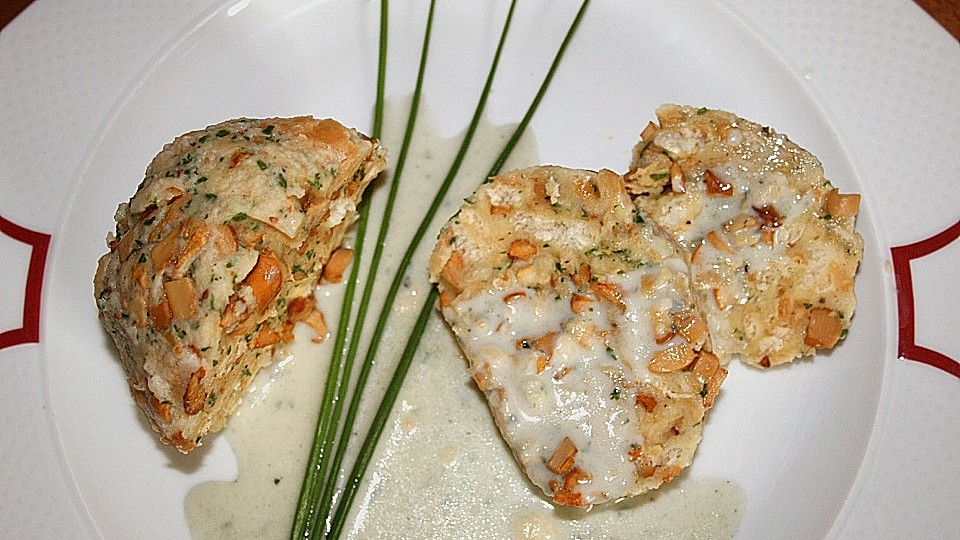 Pilzknodel Mit Gorgonzolasauce Von Dirkdus Chefkoch