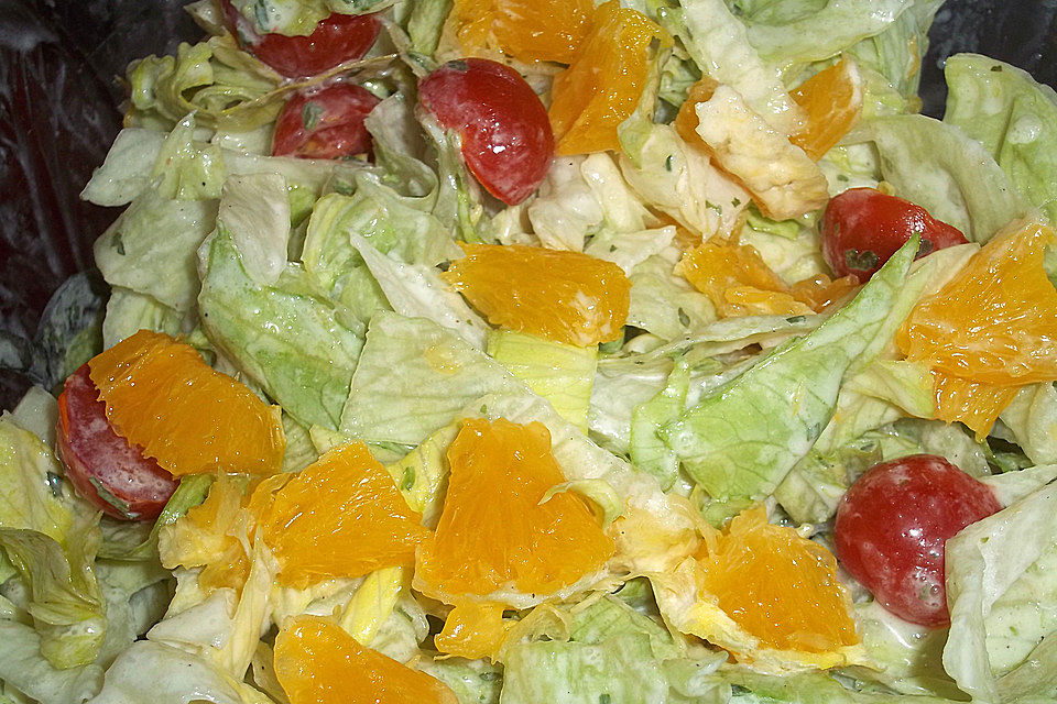 Sahnig - süßer Knacksalat