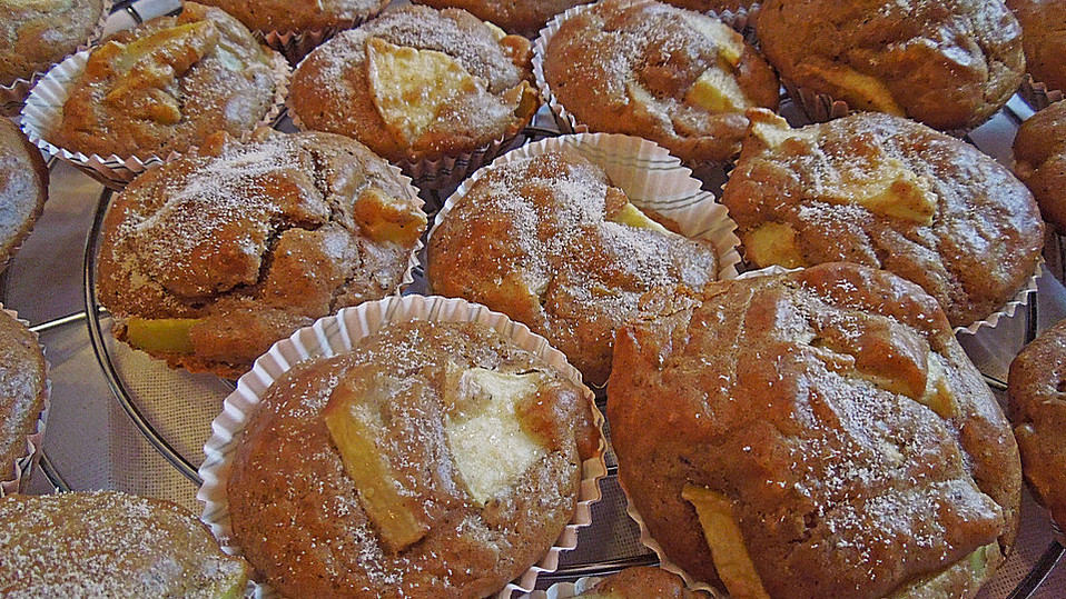 Apfel - Dinkel - Muffins von angimaus
