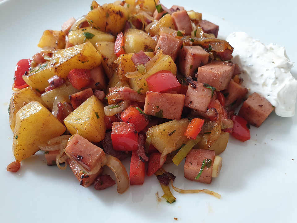 Leberkäse-Pfanne von hasinick | Chefkoch