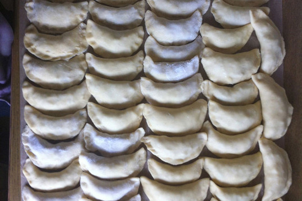 Russische Maultaschen mit Sauerkrautfüllung Russische Maultaschen mit Sauerkrautfüllung