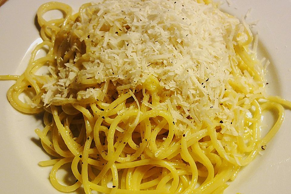 Spaghetti mit Trüffelöl