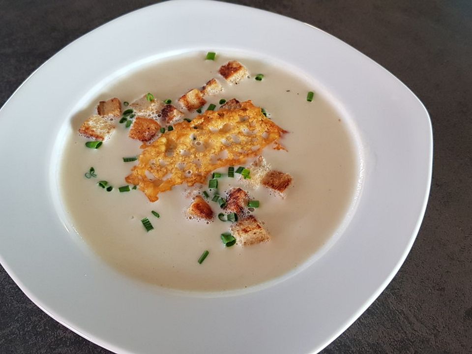 Knoblauchsuppe mit Parmesan von Primus09| Chefkoch