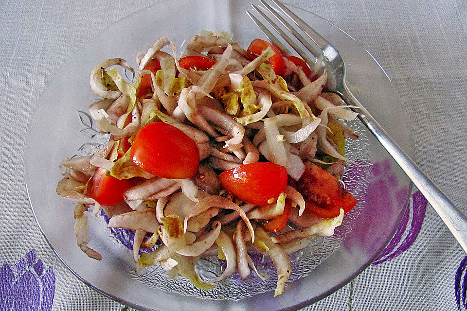 Chicoree - Tomaten - Salat