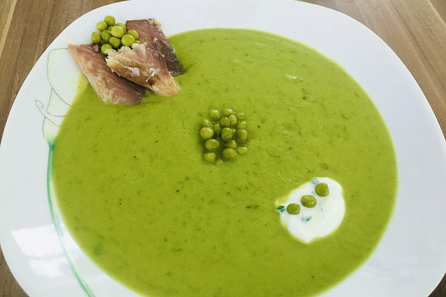 Feine Erbsensuppe mit Forellenfilets von pauline-1953| Chefkoch