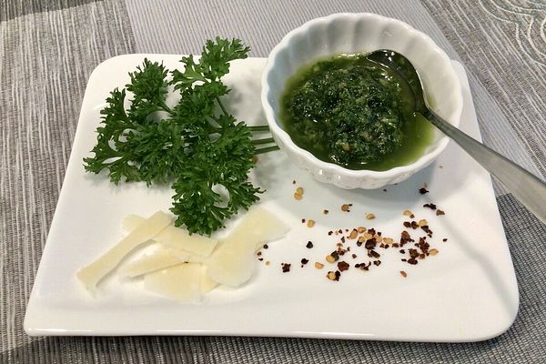 Scharfes Petersilienpesto von Schlemmertöpfchen | Chefkoch