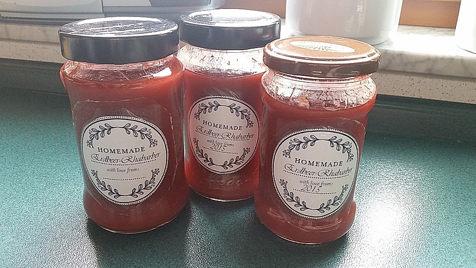 Eierlikör - Erdbeer - Rhabarber - Marmelade von msdeluxe| Chefkoch