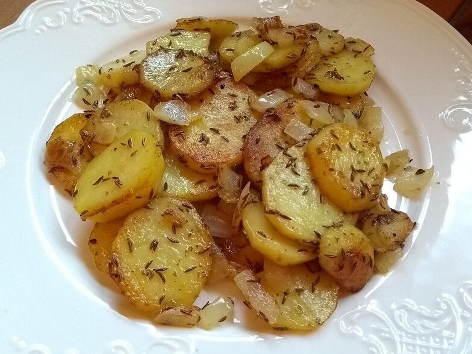 Bratkartoffeln Thüringer Art von Kräuterjule| Chefkoch