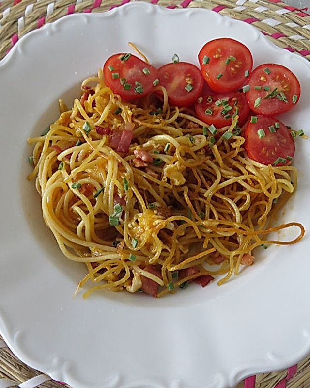 Spaghetti mit Majoran gebraten