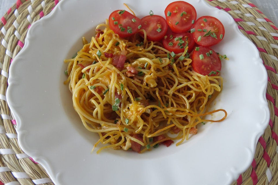 Spaghetti mit Majoran gebraten