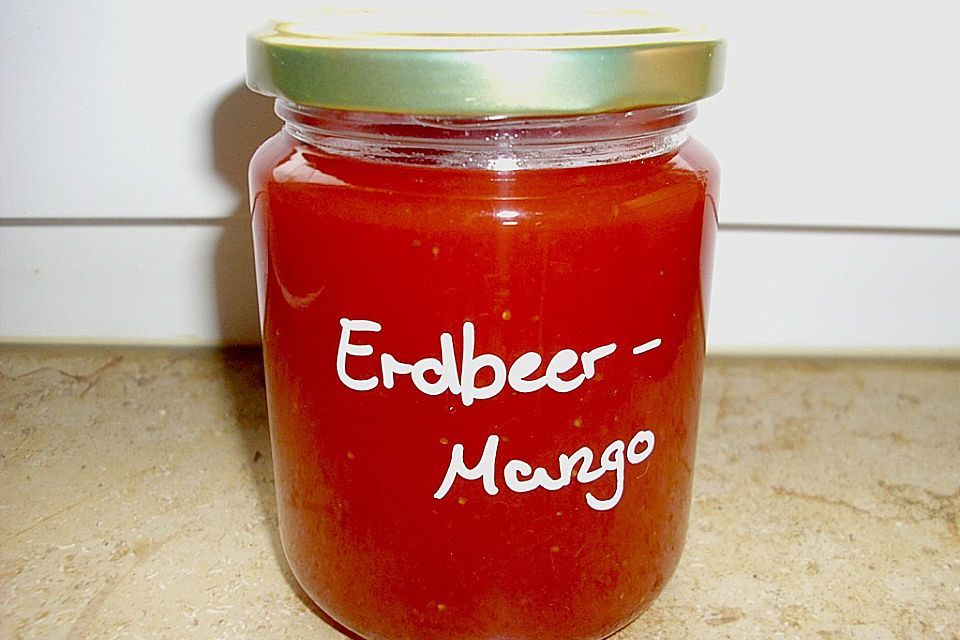 Erdbeer-Mango-Konfitüre