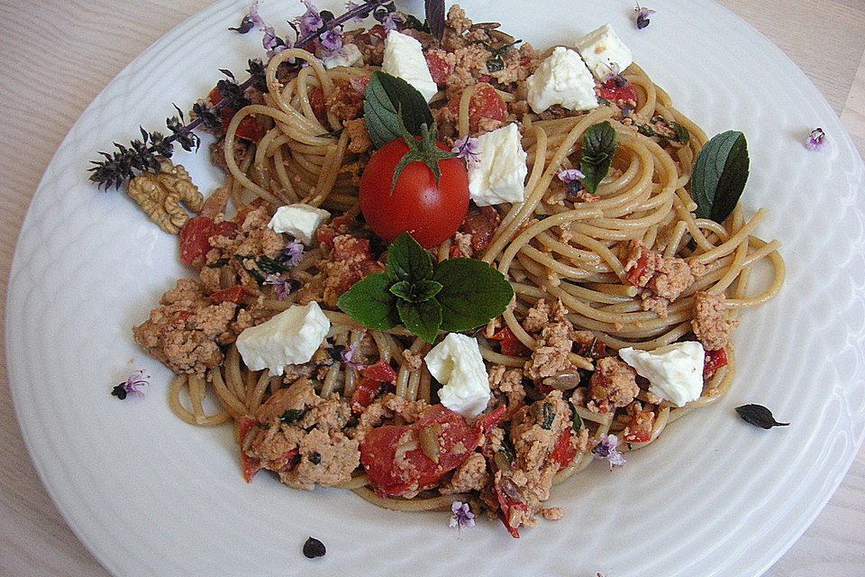 Spaghetti mit Eierspeis