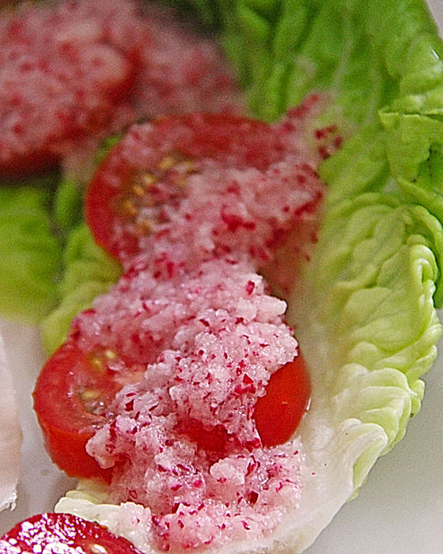 Tomatensalat mit leckerem Radieschendressing