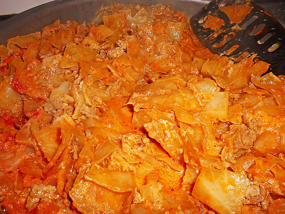 Kohlpfanne Rezepte, Kapuska -tuerkische Kohlpfanne Mit Hackfleisch |200 Kalorien