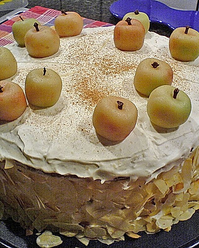Hearts Apfel - Marzipan - Torte