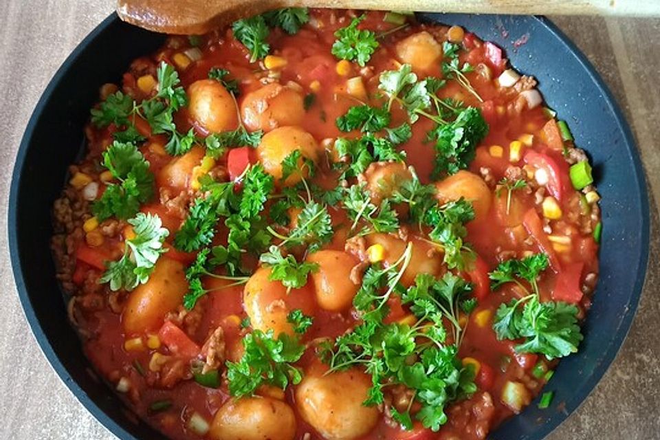 Hackpfanne mit Mini - Knödel