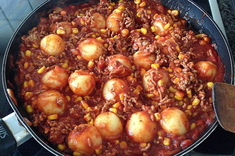 Hackpfanne mit Mini - Knödel